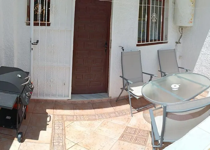 Dom wakacyjny Casa Vera Torrevieja